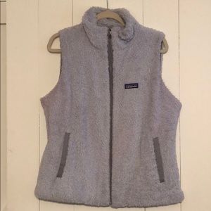 PATAGONIA LIGHT GRAY FURRY VEST GUC